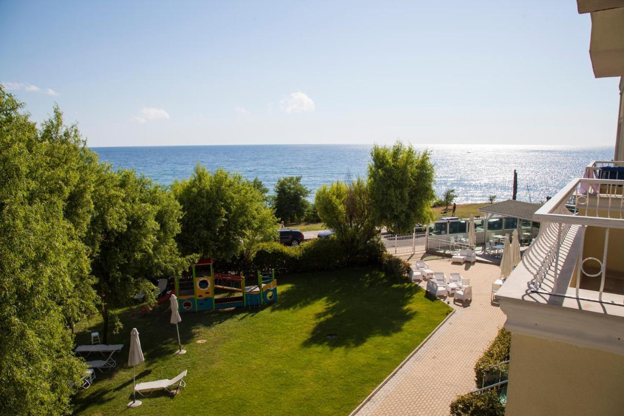 Hotel Perla Beach Luxury Primorsko Exterior photo