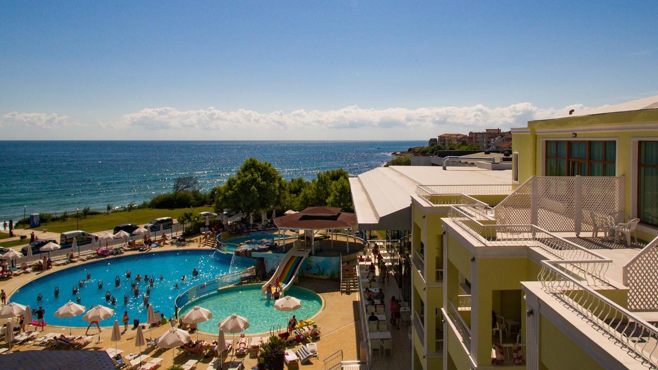 Hotel Perla Beach Luxury Primorsko Exterior photo