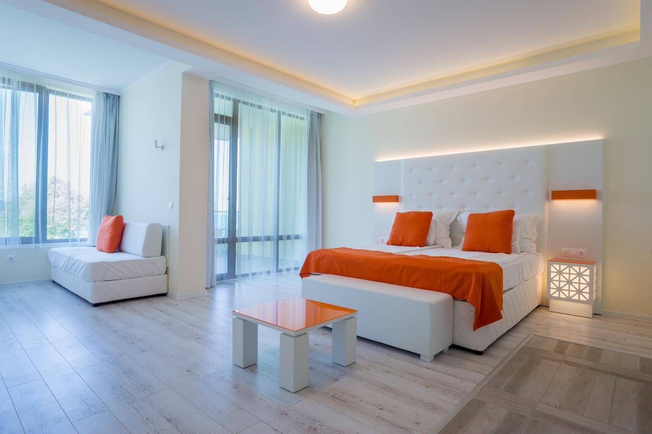 Hotel Perla Beach Luxury Primorsko Exterior photo
