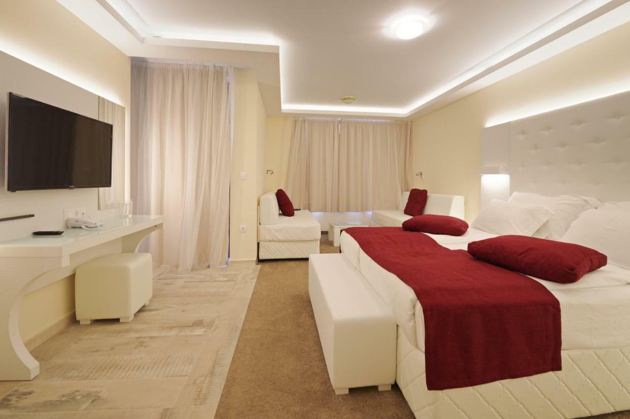 Hotel Perla Beach Luxury Primorsko Exterior photo