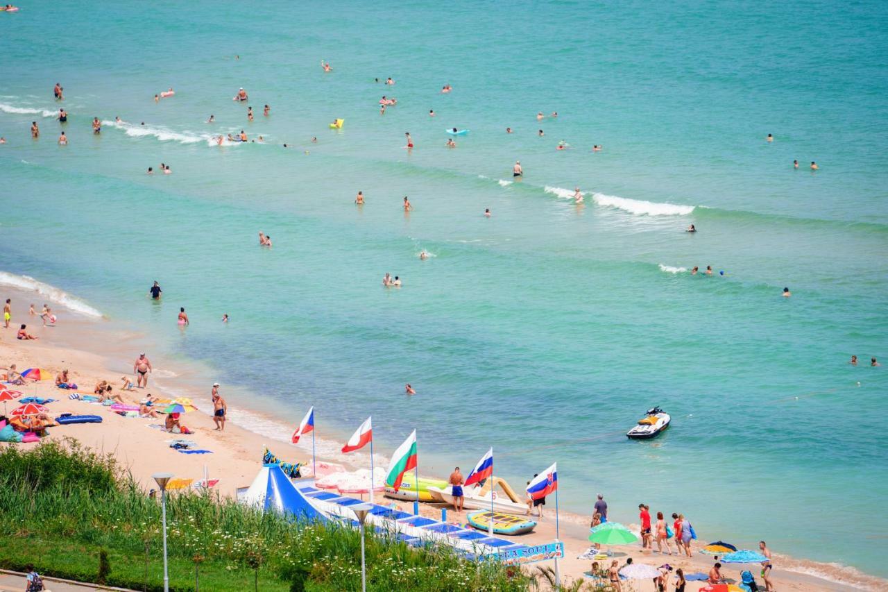 Hotel Perla Beach Luxury Primorsko Exterior photo