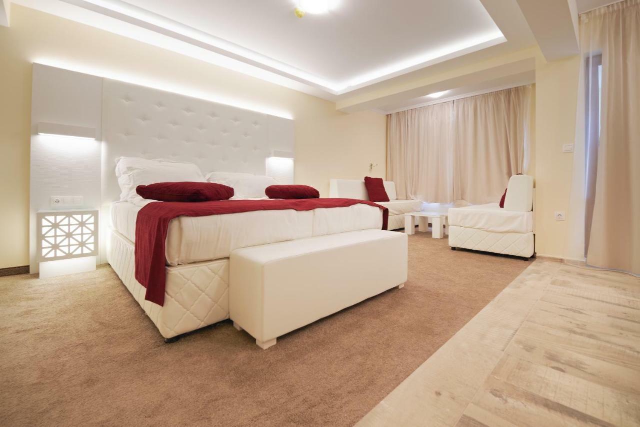 Hotel Perla Beach Luxury Primorsko Exterior photo